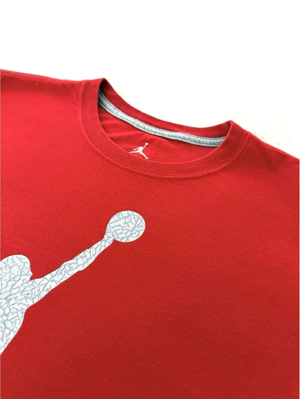 Jordan Air Jumpman Graphic T-Shirt Men’s Small Red 100% Cotton Short Sleeve